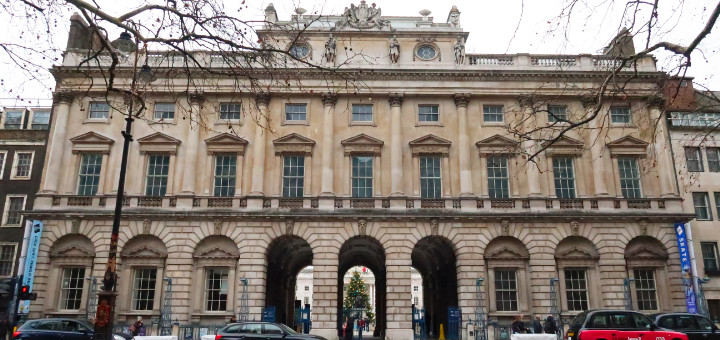 サマセットハウスの外観